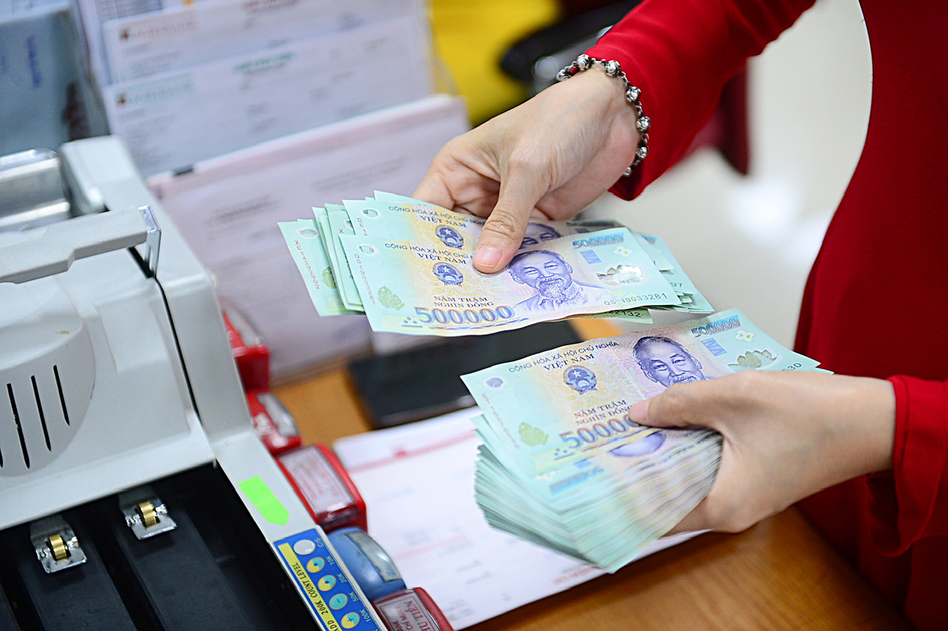 Có tiền nhàn rỗi cũng 'đau đầu' - Tuổi Trẻ Online