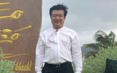 Gây thiệt hại 12,3 tỉ đồng, cựu cán bộ bệnh viện hưởng án treo- Ảnh 2. Cựu giám đốc Bệnh viện Đa khoa Vĩnh Long nhận 1,4 tỉ đồng từ Việt Á