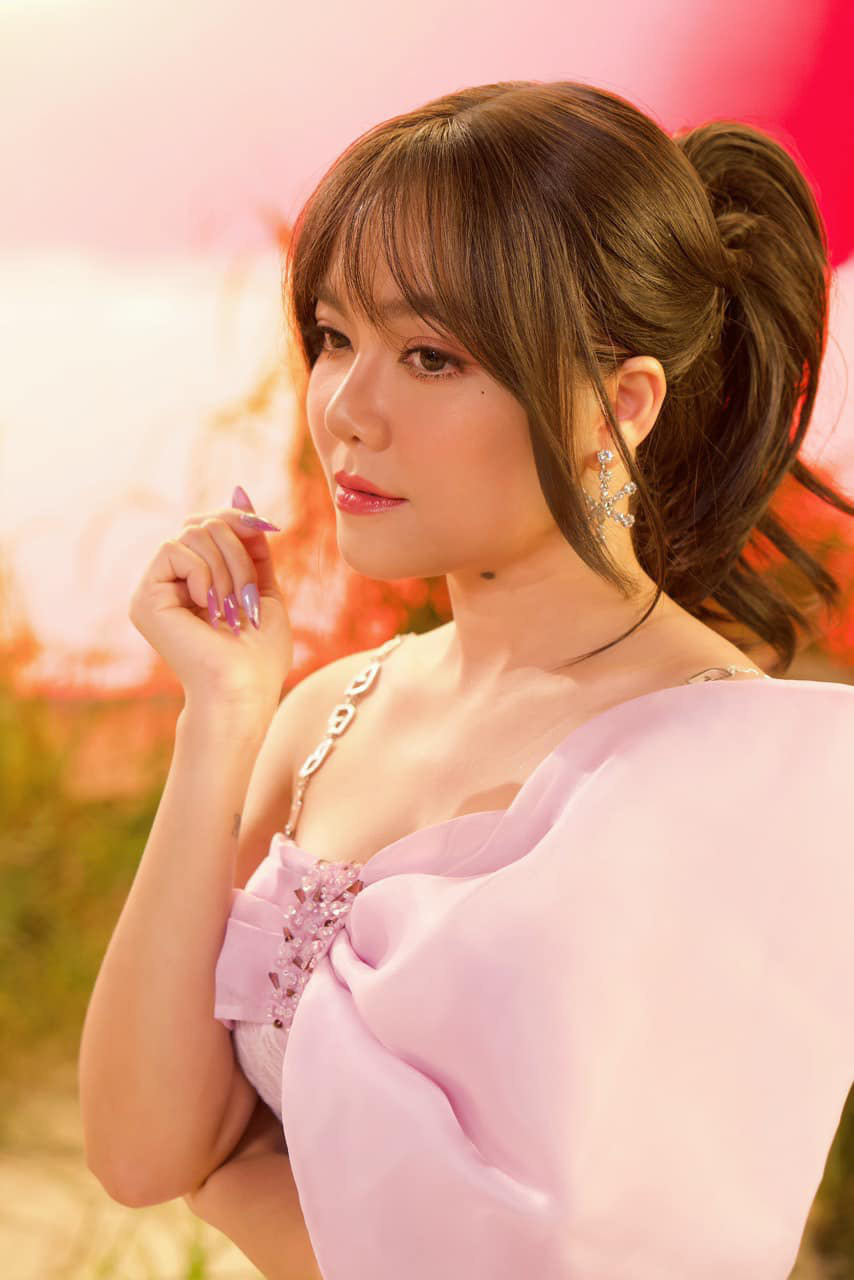 歌手タン・ゴック 歌手タン・ゴック