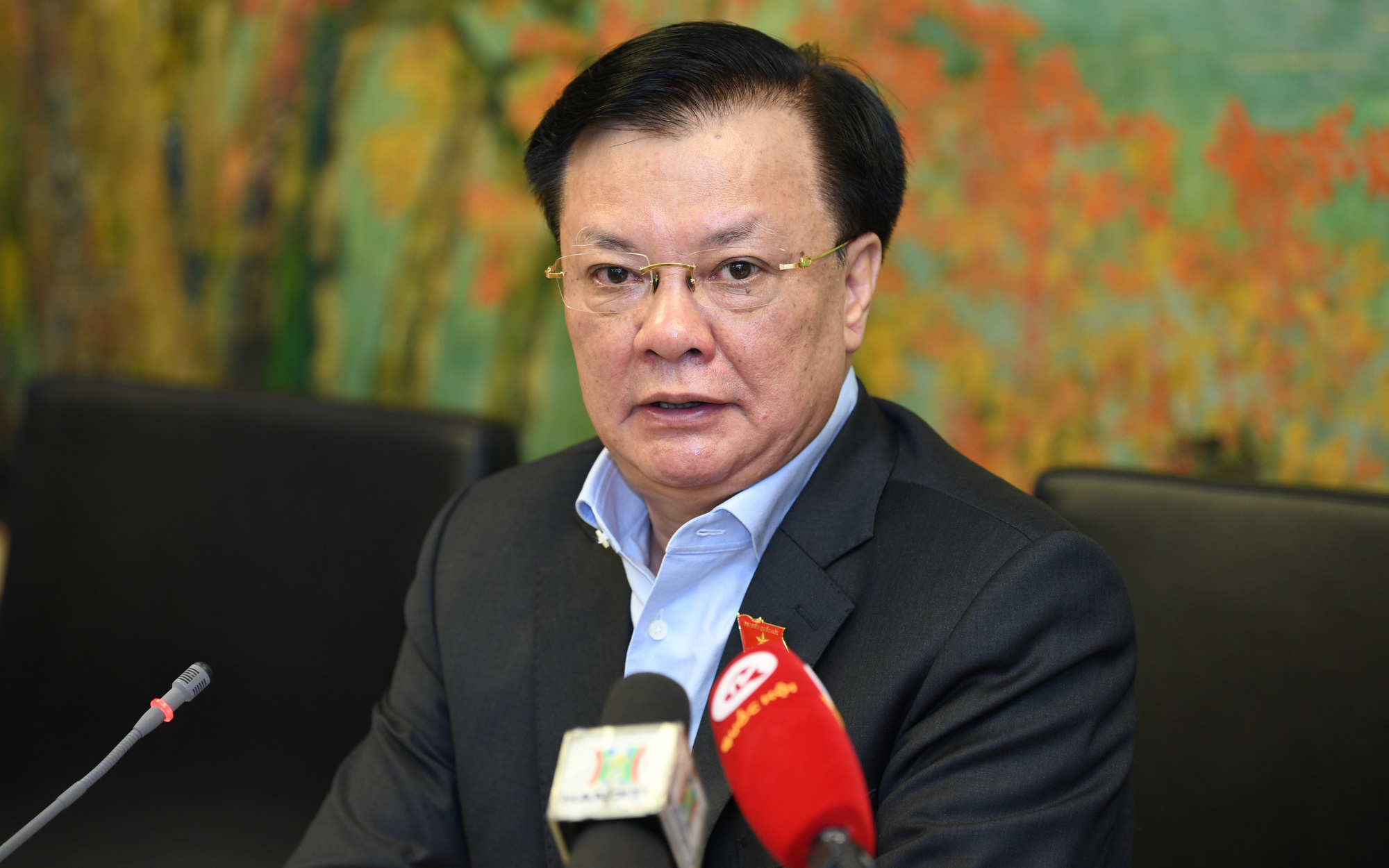 Bí thư Hà Nội: "Dự án bất động sản nằm chết, hỏi lên, hỏi xuống cứ nói làm theo đúng quy định"