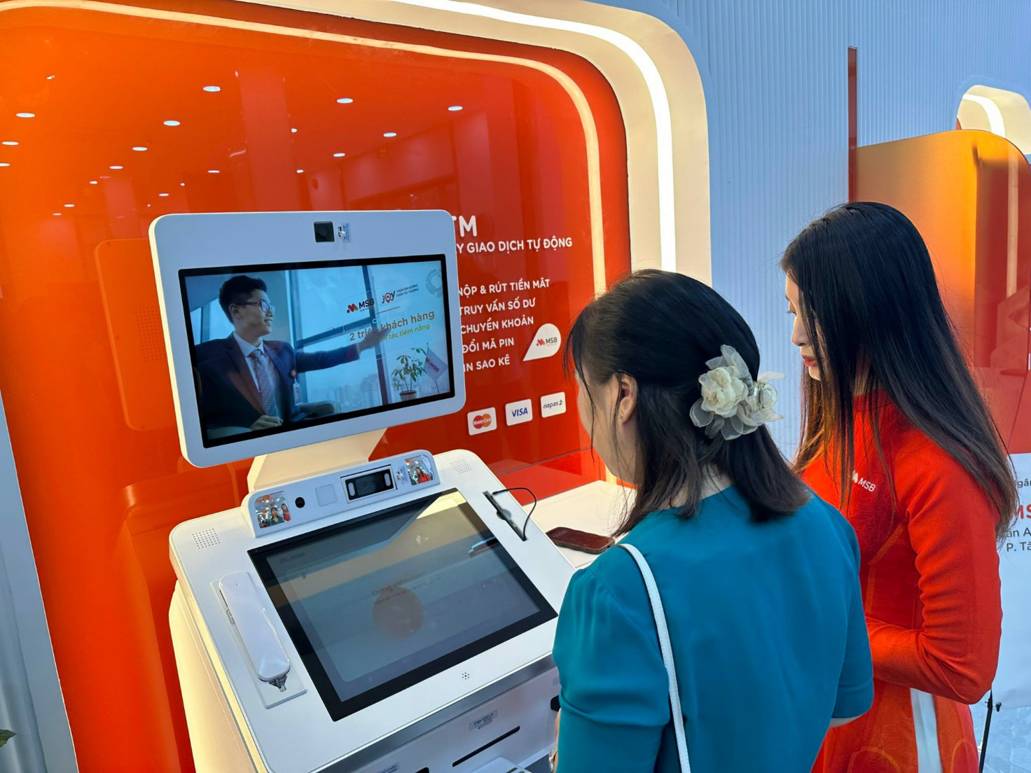 MSB ra mắt điểm giao dịch tự động M.Digi Bank - Ảnh 1. MSB ra mắt điểm giao dịch tự động M.Digi Bank - Ảnh 1.
