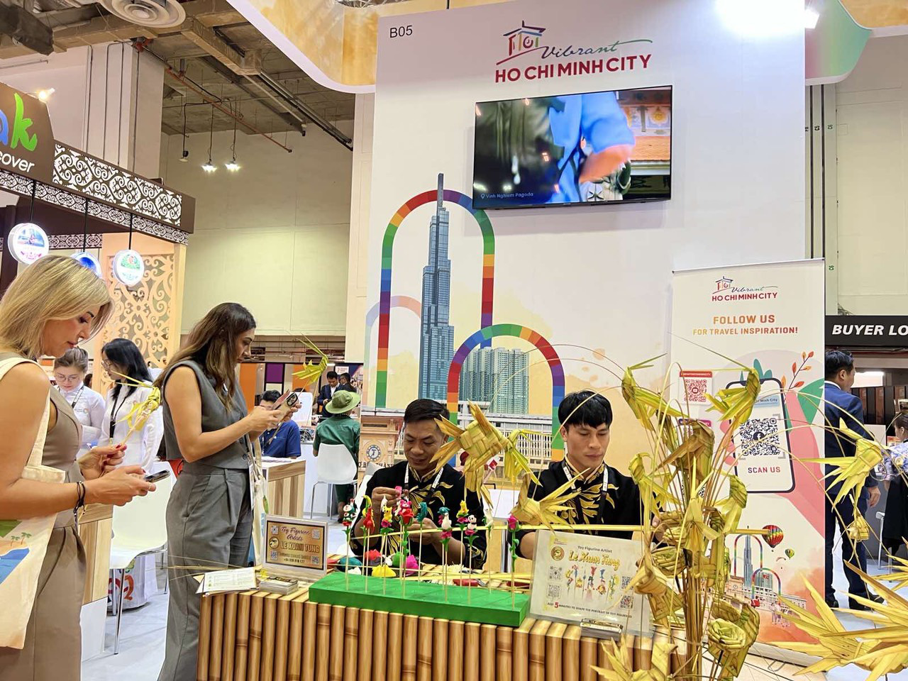 Việt Nam tham dự Hội chợ Du lịch Quốc tế châu Á tại Singapore - Ảnh 1. Gian hàng của du lịch TP.HCN tại Hội chợ Thương mại Du lịch Quốc tế châu Á (ITB Asia 2023) - Ảnh: Sở DL TP.HCM