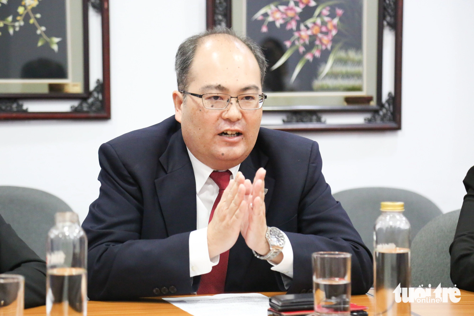 Dai-ichi Life Việt Nam hỗ trợ tân sinh viên khó khăn 500 triệu đồng - Ảnh 2. Ông Seigo Fujimaru nói rất vui khi được đóng góp vào chương trình Tiếp sức đến trường, đã hỗ trợ rất nhiều sinh viên có được tương lai tốt đẹp - Ảnh: PHƯƠNG QUYÊN
