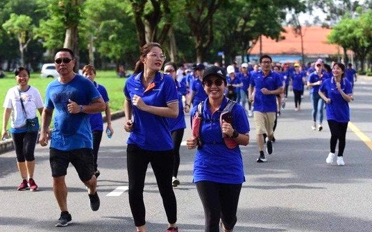 Đi bộ với chủ đề 'Doanh nghiệp quận 5 - Gắn kết, nghĩa tình': Hơn 1.000 người tham dự