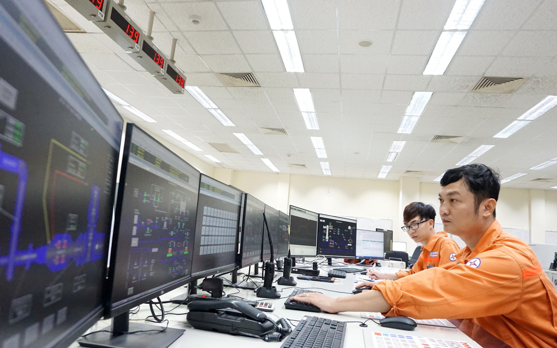 Chính thức bàn giao Nhà máy điện BOT Phú Mỹ 3 cho EVN- Ảnh 2. Nhiệt điện Phú Mỹ đạt cột mốc phát sản lượng 330 tỉ kwh điện