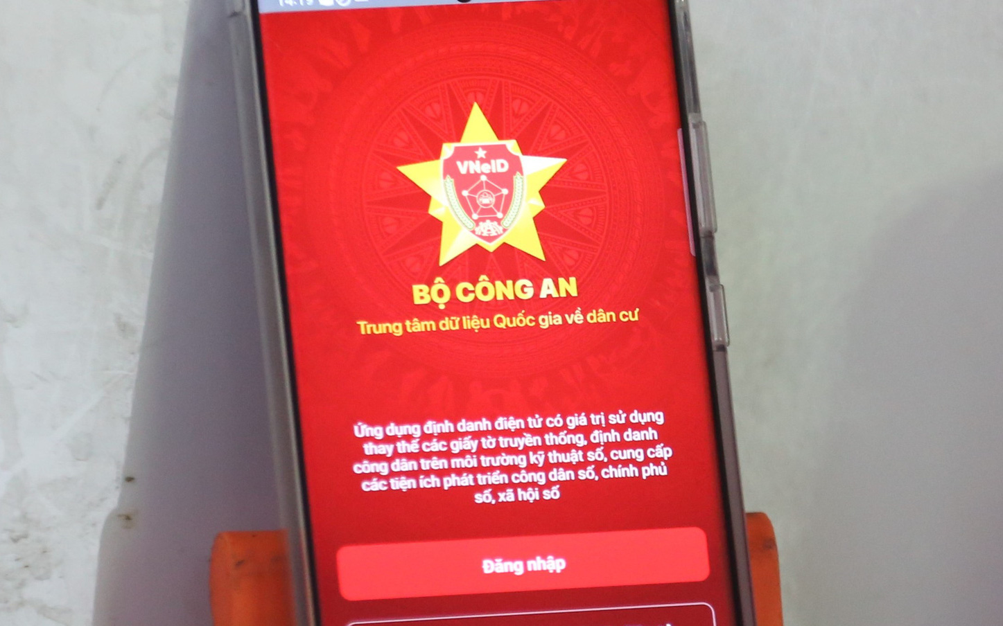 Thuê 50 người 'ẩn' trong căn hộ chung cư gọi điện lừa đảo 'nhận quà'- Ảnh 5. Cảnh báo cuộc gọi lừa đảo
