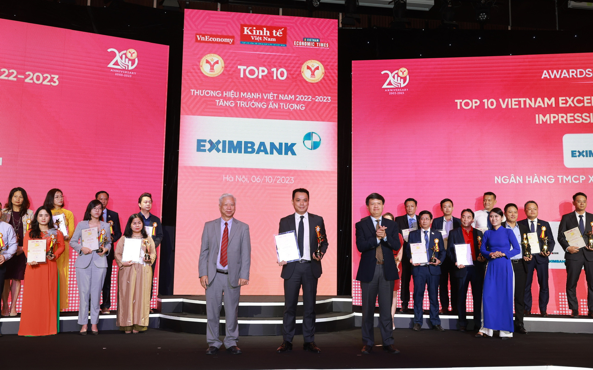 Eximbank nhận giải thưởng quan trọng từ Visa- Ảnh 3. Eximbank vào Top 10 Thương hiệu mạnh Việt Nam