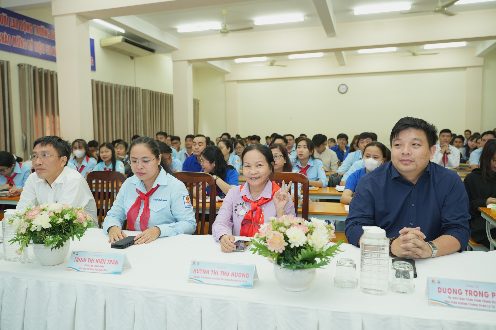 Tập huấn nghiệp vụ công tác Đội cho 120 thầy cô, anh chị lần đầu làm tổng phụ trách- Ảnh 8.