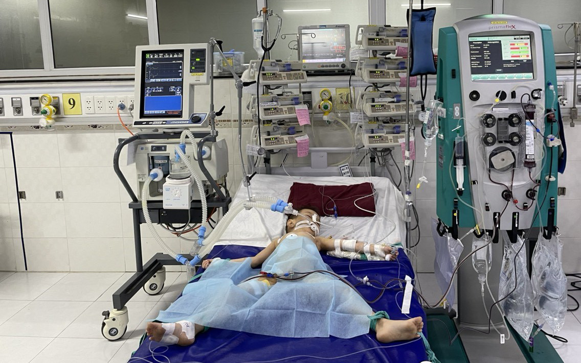 Cảnh báo tái nhiễm bệnh tay chân miệng, căn bệnh năm ngoái đã 'nóng' ở TP.HCM- Ảnh 2. Bệnh tay chân miệng vẫn chưa hạ nhiệt, nhiều trường hợp nặng