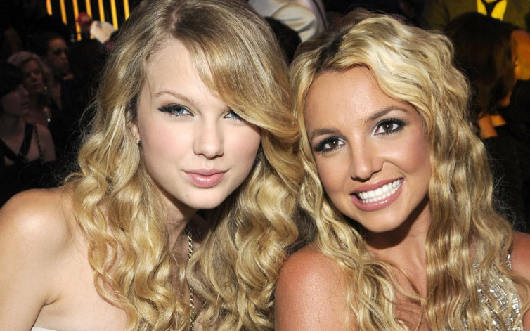Nữ ca sĩ có tuổi thơ cực nhọc thành ‘đại gia làm nông' giữa Sài Gòn- Ảnh 4. Britney Spears gọi Taylor Swift là nữ ca sĩ nhạc pop tiêu biểu nhất thế hệ
