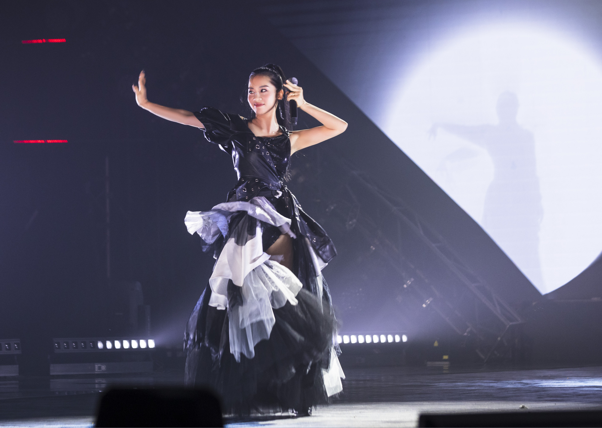 ファム・リッチのソロパフォーマンスに感動 ファム・リッチのソロパフォーマンスに感動