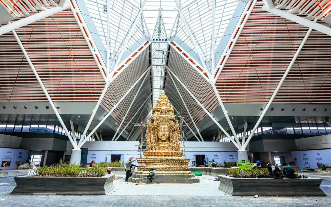 Campuchia bỏ dự án nhiệt điện than 1,5 tỉ USD, hướng đến năng lượng sạch- Ảnh 2. Campuchia khánh thành sân bay lớn nhất do Trung Quốc hỗ trợ