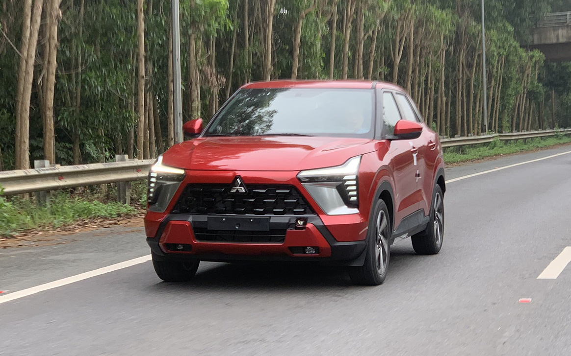 Thống kê bán hàng Mitsubishi Xforce: Tỉ lệ khách nữ mua gần bằng nam giới- Ảnh 5. Mitsubishi Xforce bất ngờ được "bật đèn xanh" cho động cơ mới