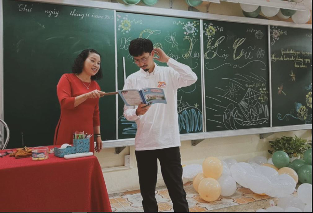 Tin tức giải trí ngày 20-11: Đen Vâu, Hà Anh Tuấn nhớ ơn thầy cô