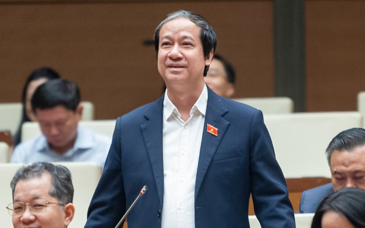 Bộ trưởng Nguyễn Kim Sơn: Lương, thu nhập giáo viên ký hợp đồng còn thấp- Ảnh 3. Bộ trưởng Nguyễn Kim Sơn: Cần đưa dạy thêm vào ngành nghề kinh doanh có điều kiện