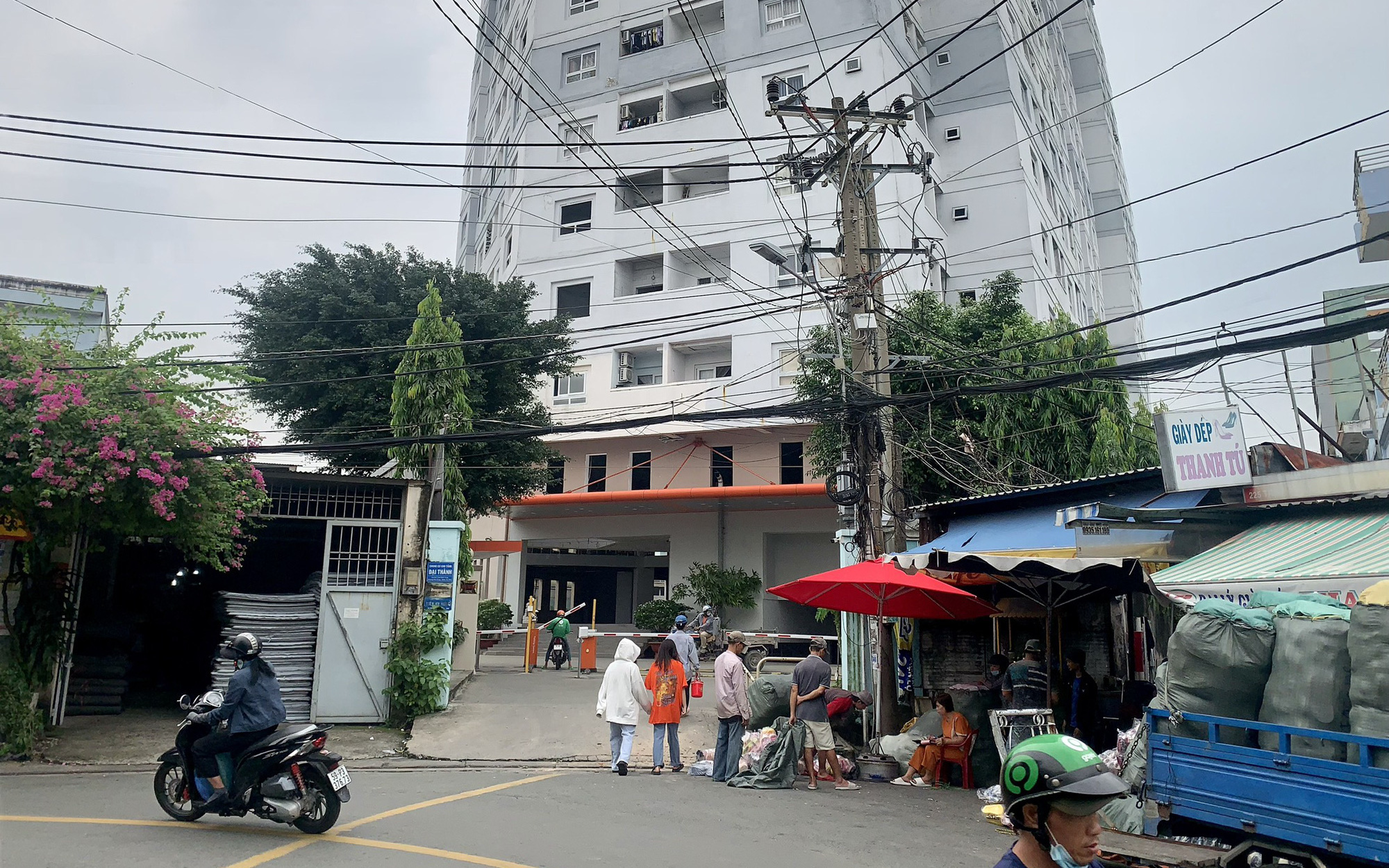 3 chung cư chưa nghiệm thu phòng cháy đã cho dân ở, chủ đầu tư người mất, người đi tù
