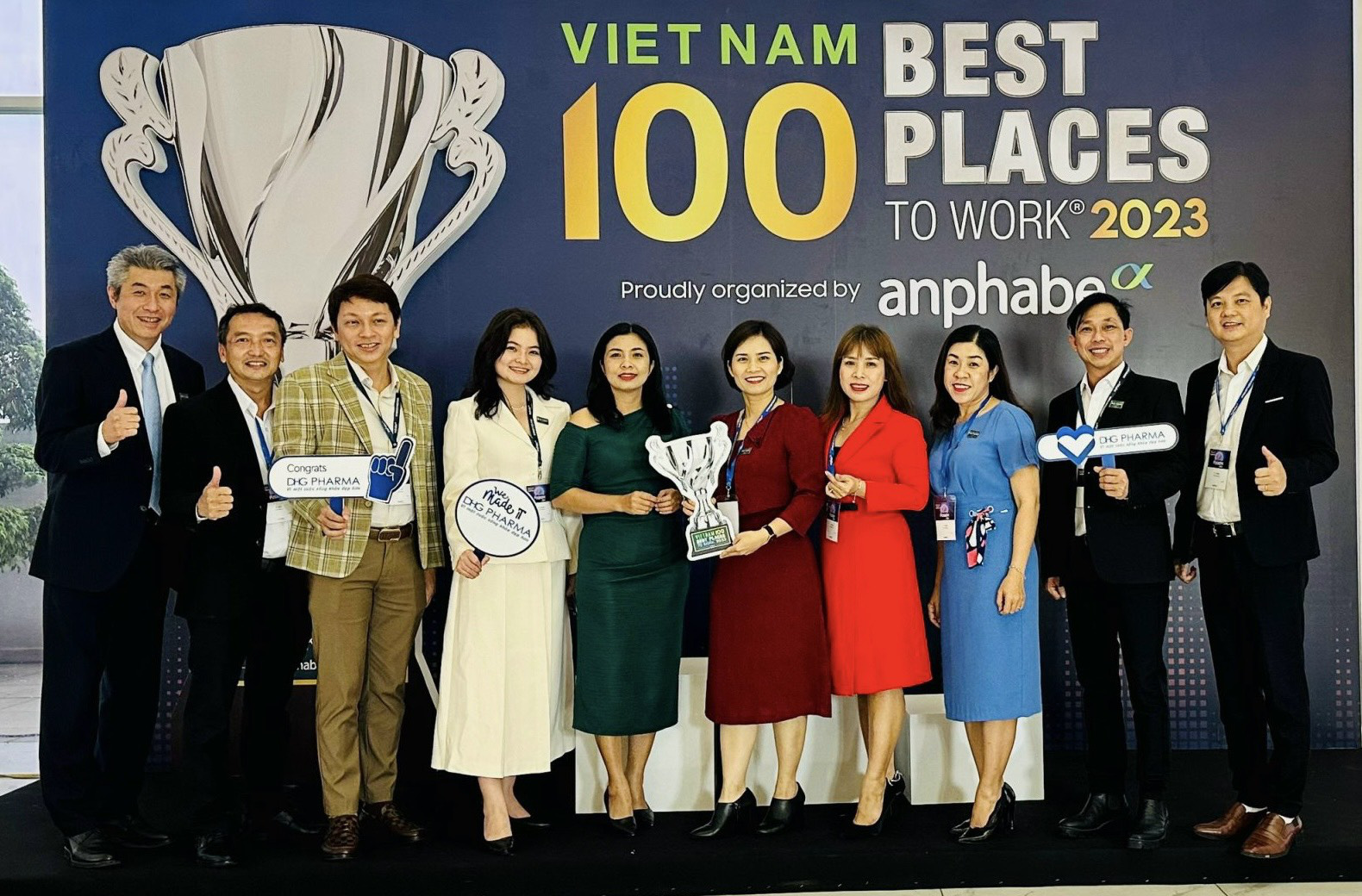 Hau Giang Pharmaceutical は、ベトナムの職場トップ 100 内でのランキングを上げました - 写真 3。 Hau Giang Pharmaceutical は、ベトナムの職場トップ 100 内でのランキングを上げました - 写真 3。