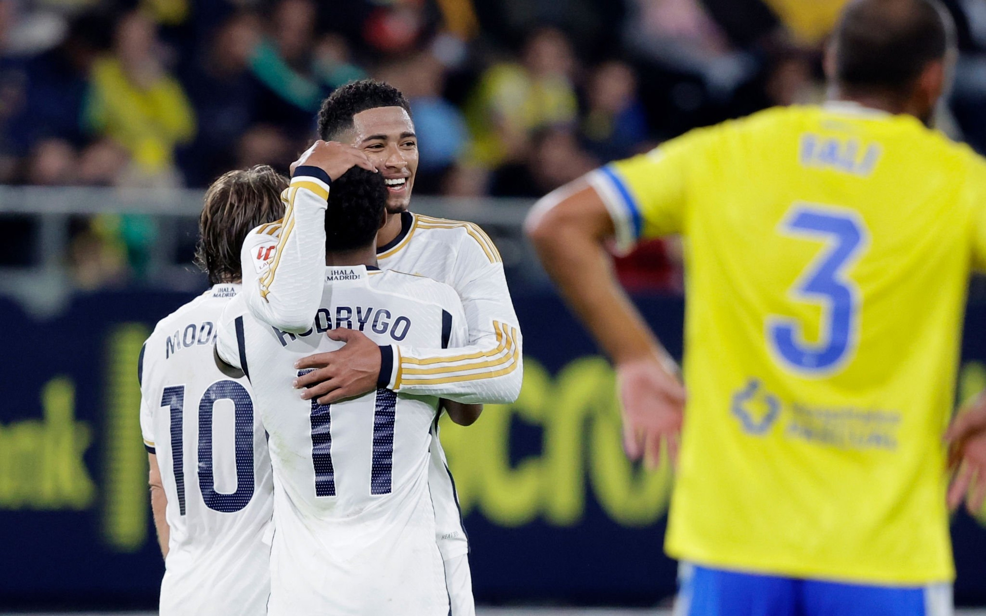 Tin tức thể thao sáng 18-12: Bellingham, Harry Kane cùng tỏa sáng- Ảnh 5. Tin tức thể thao sáng 27-11: Bellingham lại ghi bàn; Inter Milan hòa Juventus