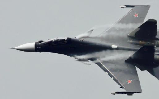 Sinh viên Nga thu gom thuốc lá điện tử để chế tạo drone- Ảnh 2. Nga triển khai tiêm kích SU-30SM đối phó xuồng không người lái Ukraine
