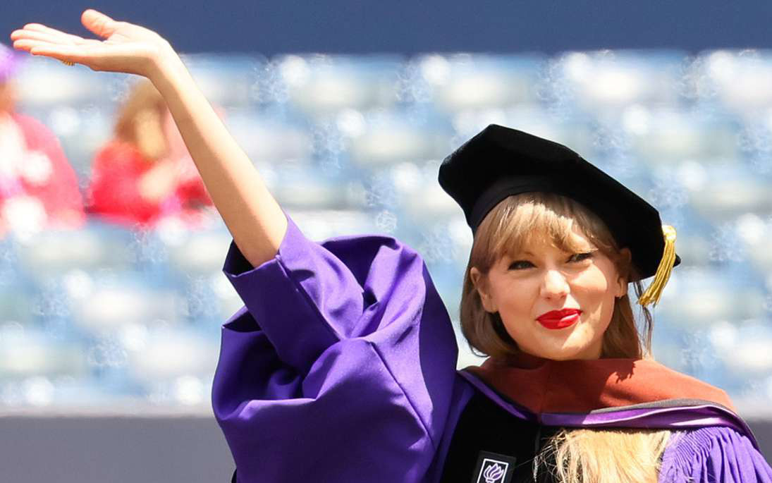 Vợ chồng 9X cùng tốt nghiệp tiến sĩ Đại học Harvard- Ảnh 2. Taylor Swift được đưa vào nghiên cứu của Đại học Harvard