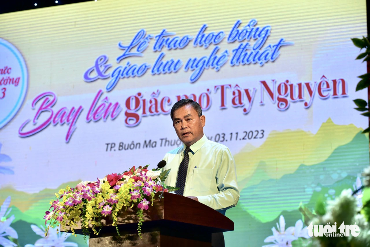 Ông Y Biêr Niê - Phó bí thư Tỉnh ủy Đắk Lắk phát biểu - Ảnh: T.T.D. Ông Y Biêr Niê - Phó bí thư Tỉnh ủy Đắk Lắk - phát biểu - Ảnh: T.T.D.