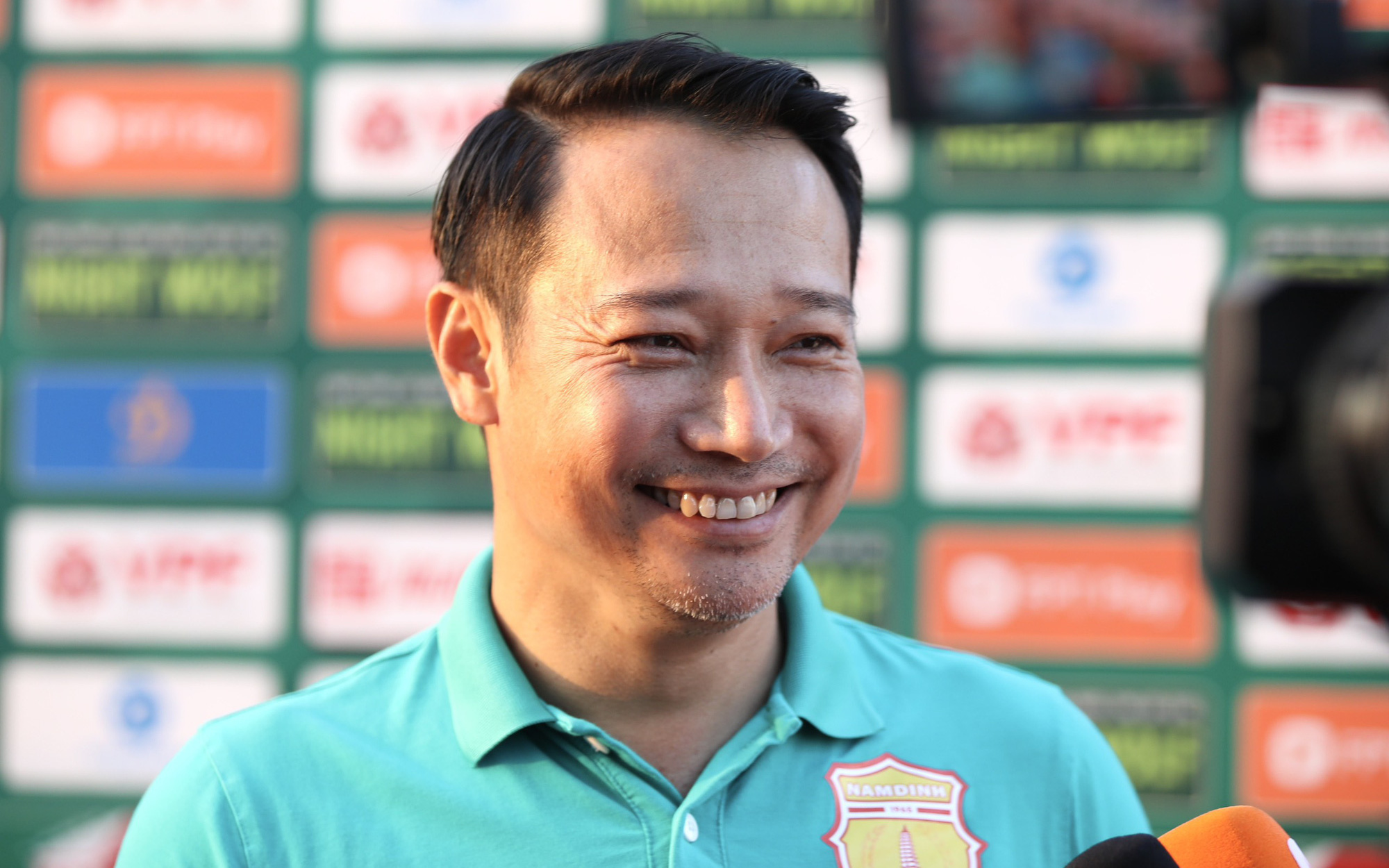 HLV Vũ Hồng Việt: 