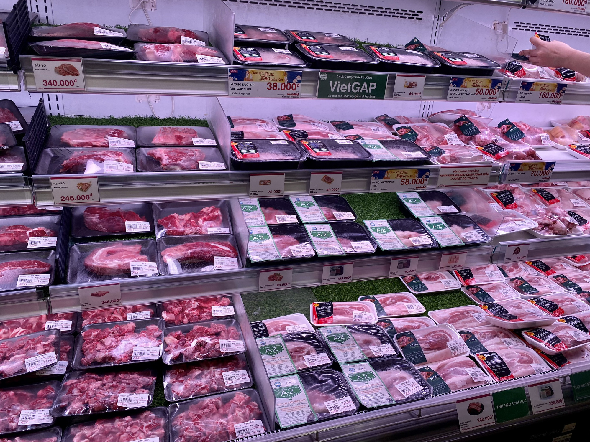 Thịt heo được bày bán tại một siêu thị - Ảnh: C.TUỆ