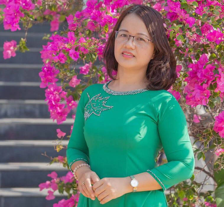 Giảng viên Nguyễn Thị Thanh Vân Giảng viên Nguyễn Thị Thanh Vân