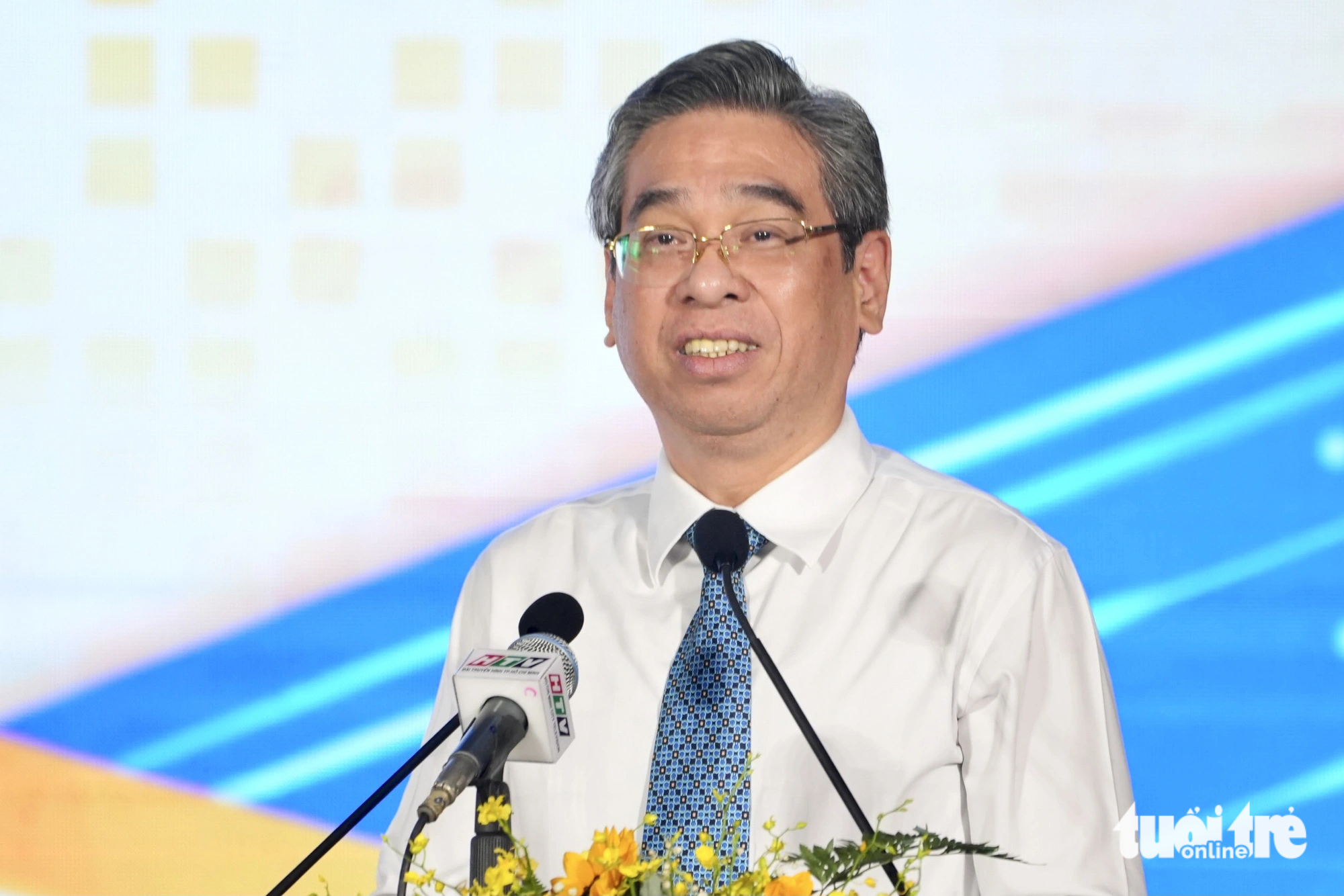Phó bí thư Thành ủy TP.HCM Nguyễn Phước Lộc phát biểu tại đại hội - Ảnh: HỮU HẠNH