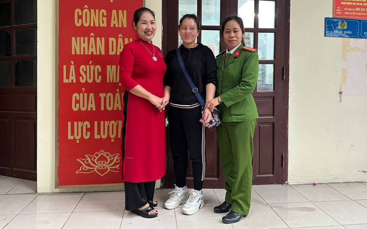 Người phụ nữ nhận lại 400 triệu đồng chuyển nhầm- Ảnh 2. Khách ăn trưa chuyển nhầm 270 triệu đồng đã nhận lại tiền