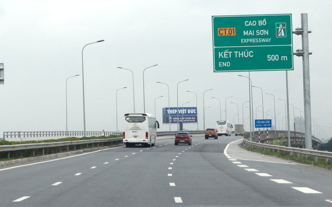 Phê duyệt chủ trương đầu tư dự án mở rộng cao tốc Cao Bồ - Mai Sơn lên 6 làn xe- Ảnh 2. Cần 2.000 tỉ đồng mở rộng cao tốc Cao Bồ - Mai Sơn lên 6 làn xe
