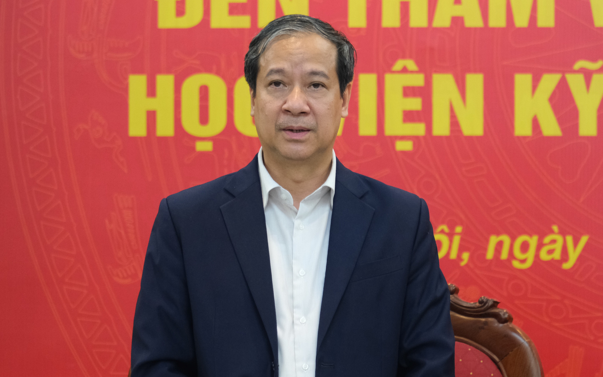 Tổng bí thư Nguyễn Phú Trọng dự Hội nghị Quân ủy Trung ương- Ảnh 5. Bộ trưởng Nguyễn Kim Sơn mong muốn các trường đại học quân đội đi đầu về đào tạo nhân lực công nghệ