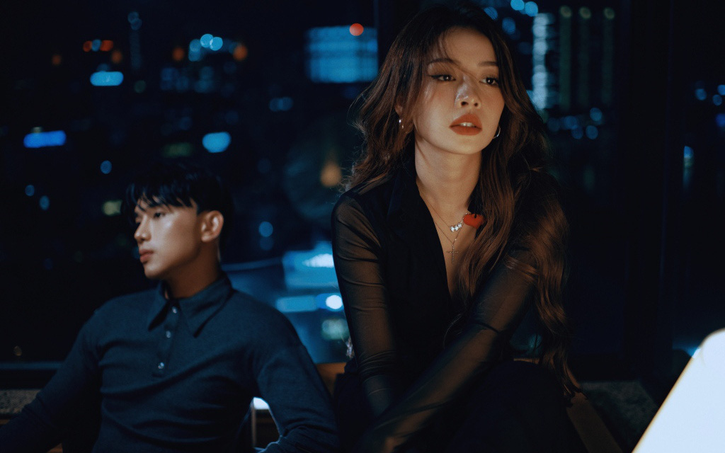 Trang Pháp, Hoàng Oanh... về chung nhà với Chi Pu- Ảnh 13. Chi Pu rung động với một bạn diễn nam, chủ động hôn môi từ lần đầu casting