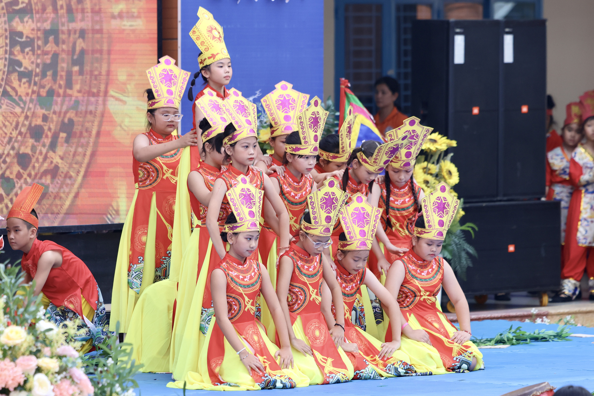Gần 1.000 học sinh hào hứng tham gia Ngày hội Em yêu Sử Việt- Ảnh 7.