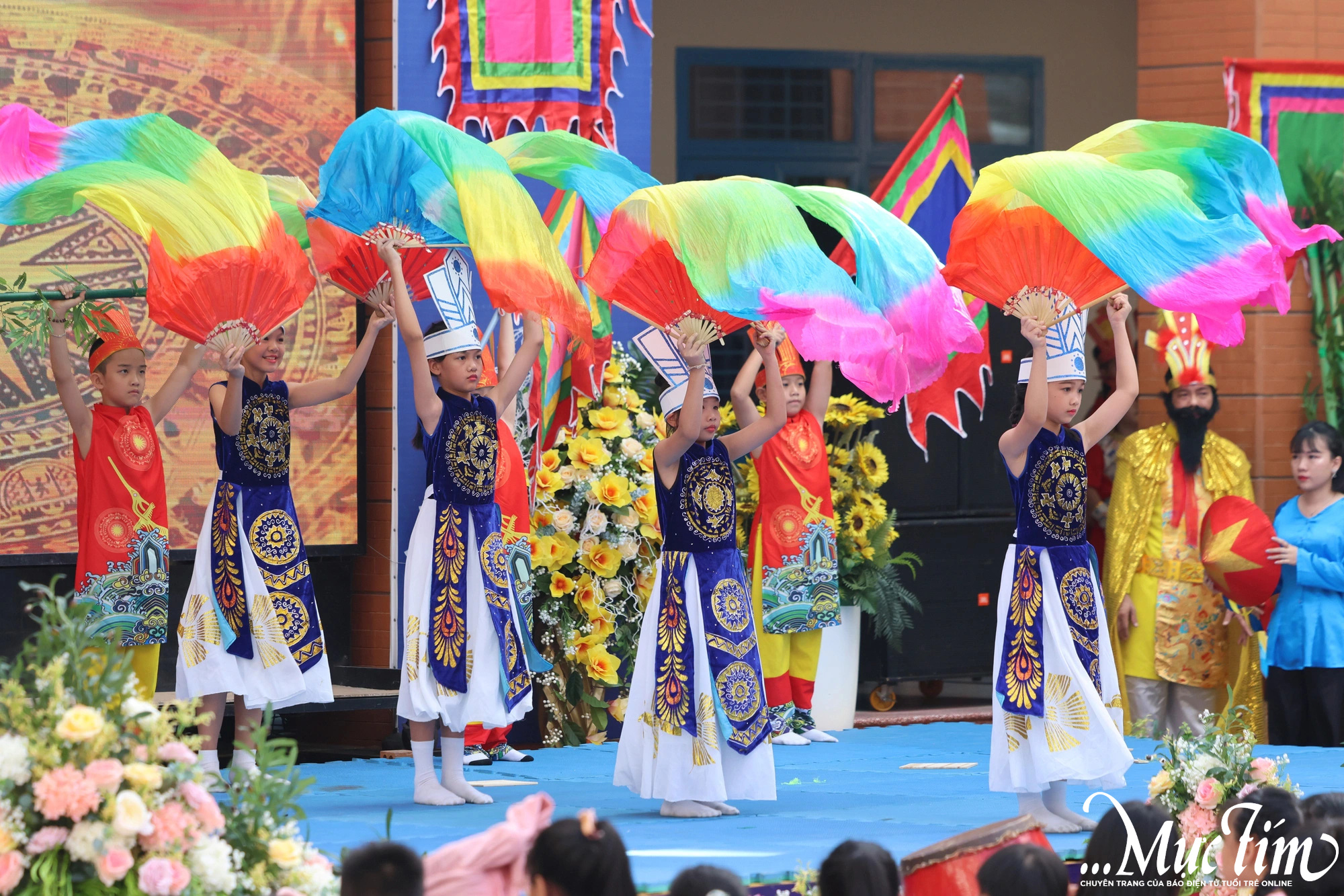 Gần 1.000 học sinh hào hứng tham gia Ngày hội Em yêu Sử Việt- Ảnh 5.