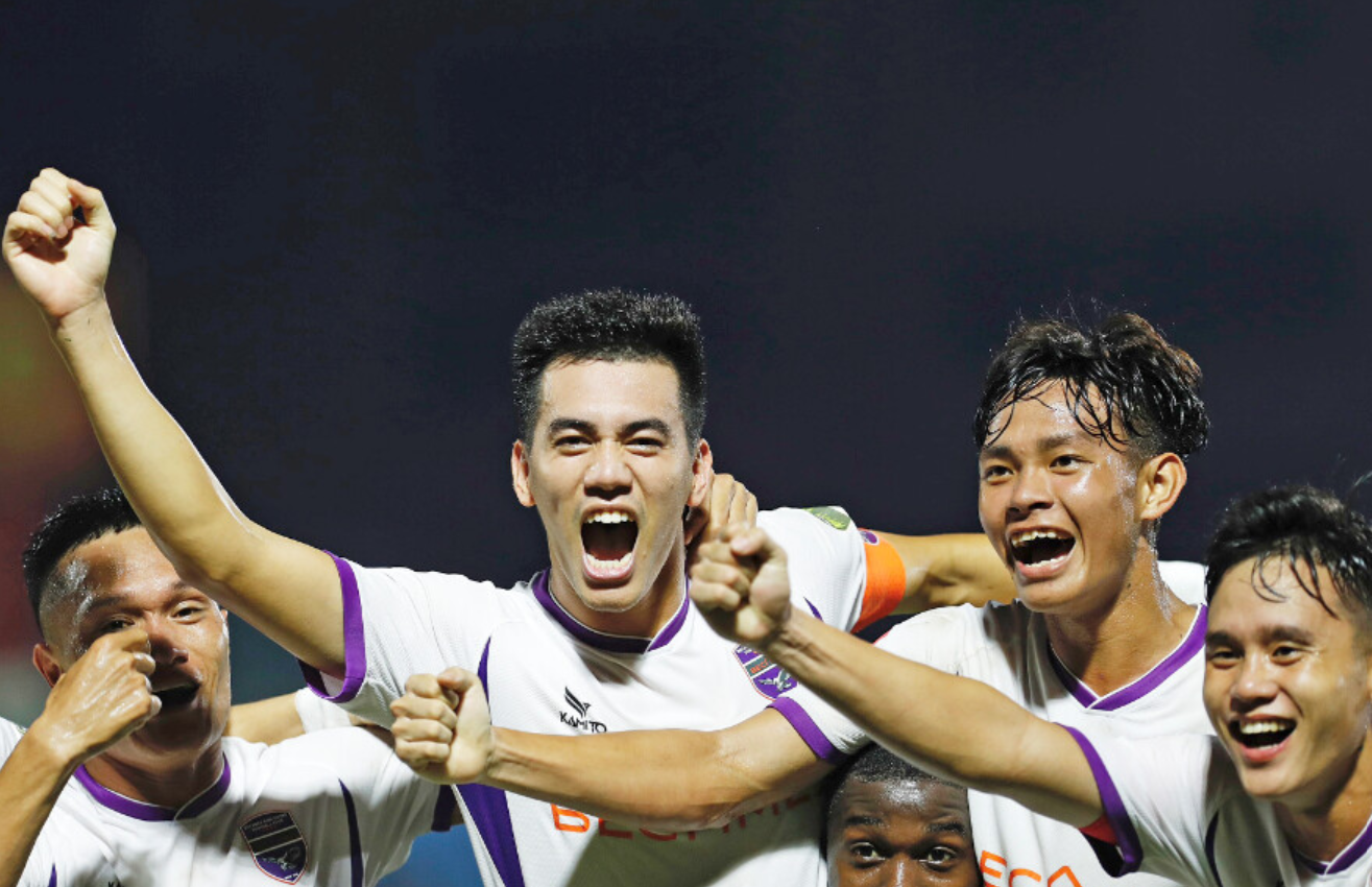V-League 2023-2024: B.Bình Dương làm nóng cuộc đua vô địch