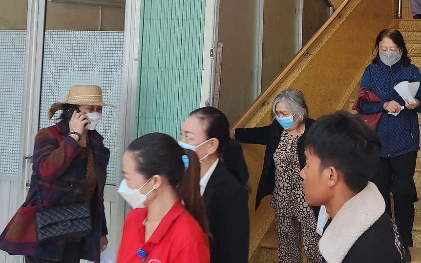 Bắt thêm nhân viên y tế bệnh viện tỉnh Lâm Đồng gian lận bảo hiểm - Ảnh 3.