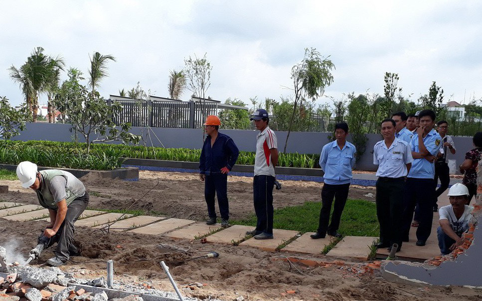 Ban quản lý khu công nghệ cao kiến nghị gỡ khó trong việc xây dựng công trình tạm - Ảnh 2.