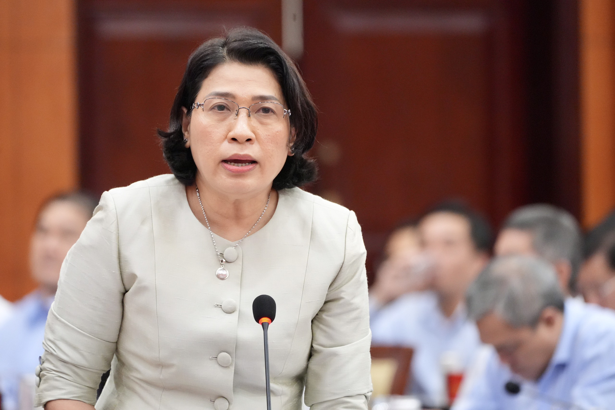 Chủ tịch TP.HCM Phan Văn Mãi nói về giải ngân đầu tư công: 'Tôi rất sốt ruột'- Ảnh 2. TP.HCM: Tỉ lệ giải ngân chưa đạt nhưng số vốn giải ngân đứng thứ 3 cả nước