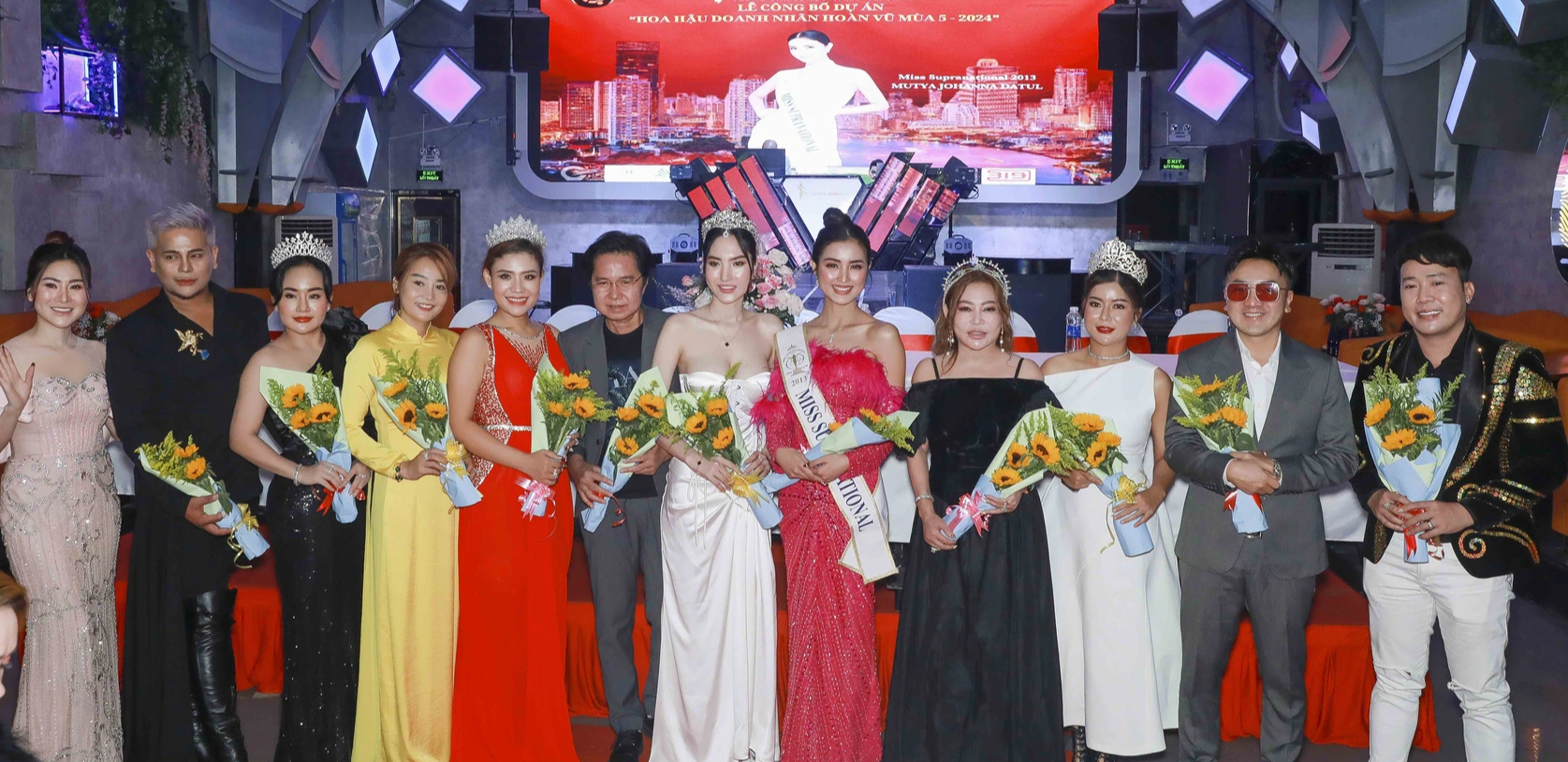 ミス・アントレプレナー・ユニバース2024コンテストの諮問委員会と審査員 - 写真: VU SI DIEU