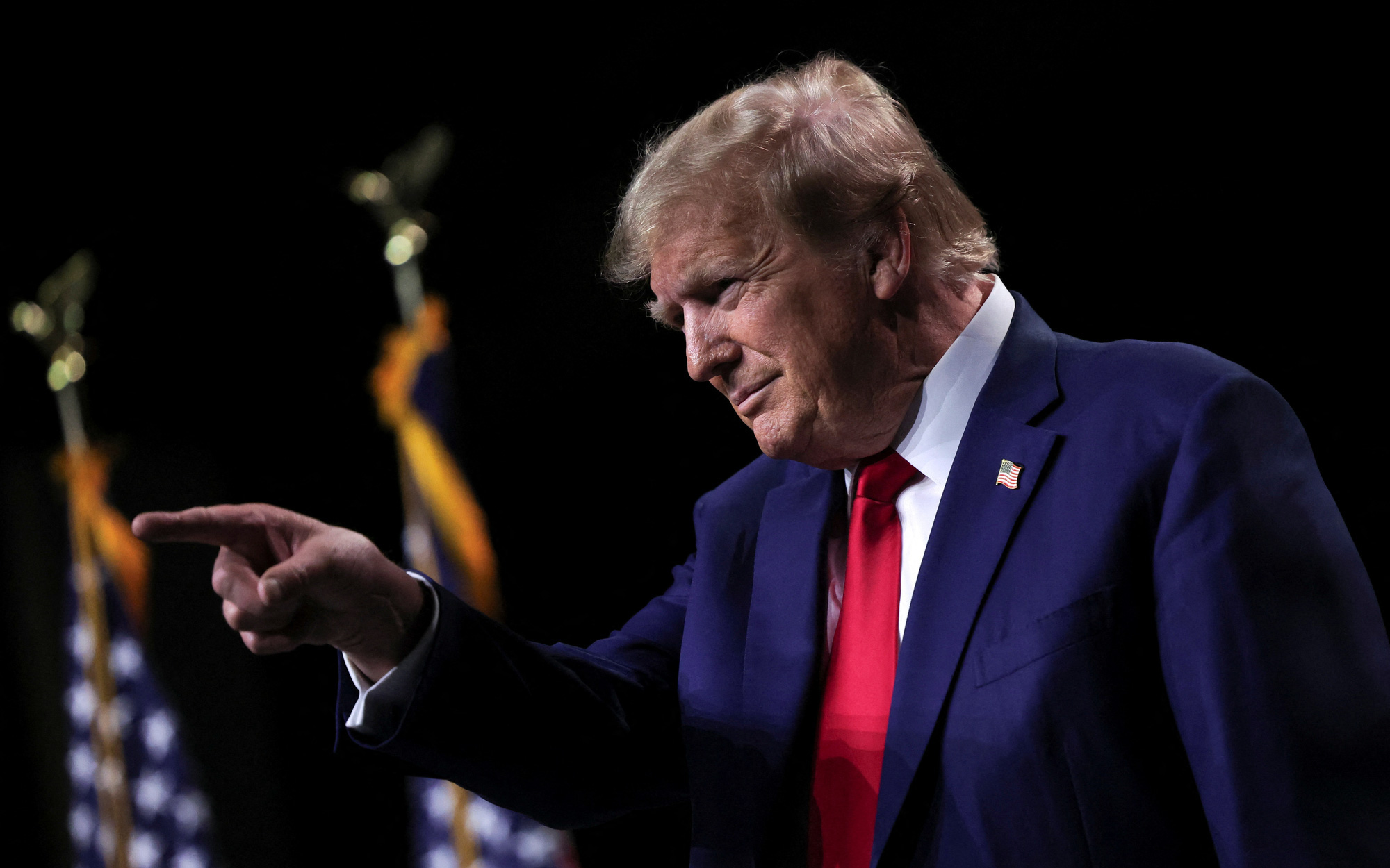 Tranh cãi vụ tòa Colorado chặn ông Trump tranh cử vì Tu chính án 14- Ảnh 2. Tòa Colorado ra phán quyết lịch sử: Xóa tên ông Trump khỏi phiếu bầu cử tổng thống
