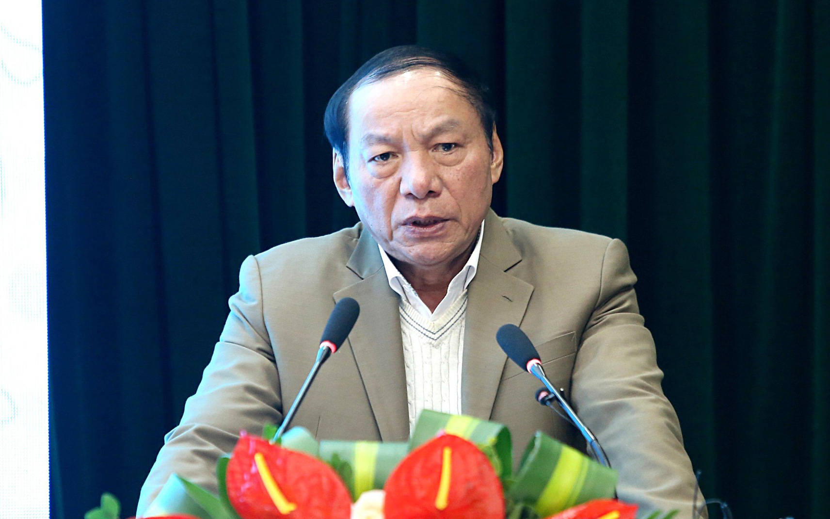 Bộ trưởng Nguyễn Văn Hùng: Lương thấp khó thu hút nhân tài trong lĩnh vực thể thao- Ảnh 3. Bộ trưởng Nguyễn Văn Hùng: Nghiêm cấm sử dụng huấn luyện viên