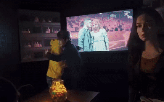 Lùm xùm nhạc Việt 2023: Show Giáng sinh hủy, Hoàng Thùy Linh trịch thượng, Jack gặp Messi