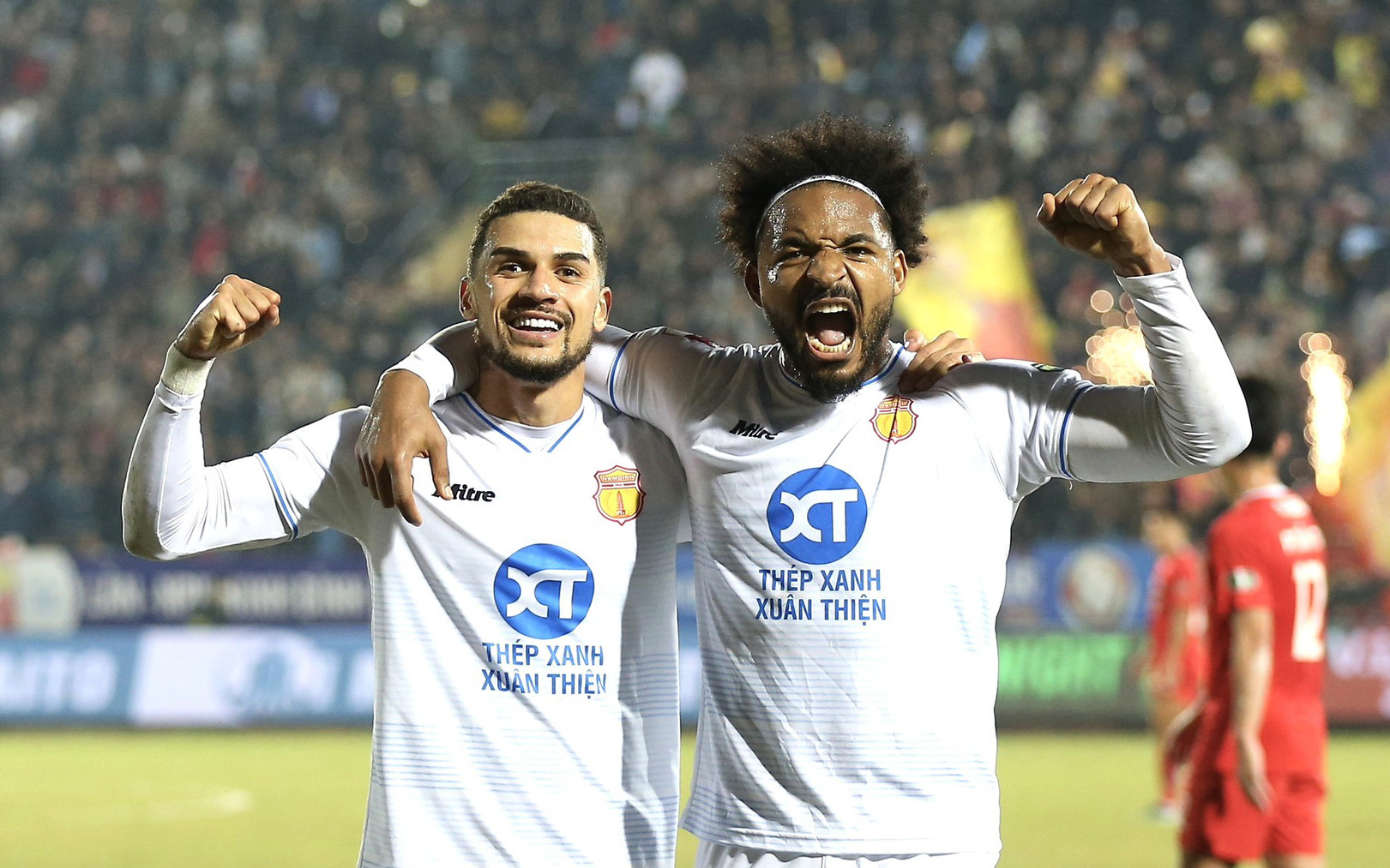 Bảng xếp hạng V-League 2023-2024 sau vòng 8: Nam Định  dẫn đầu