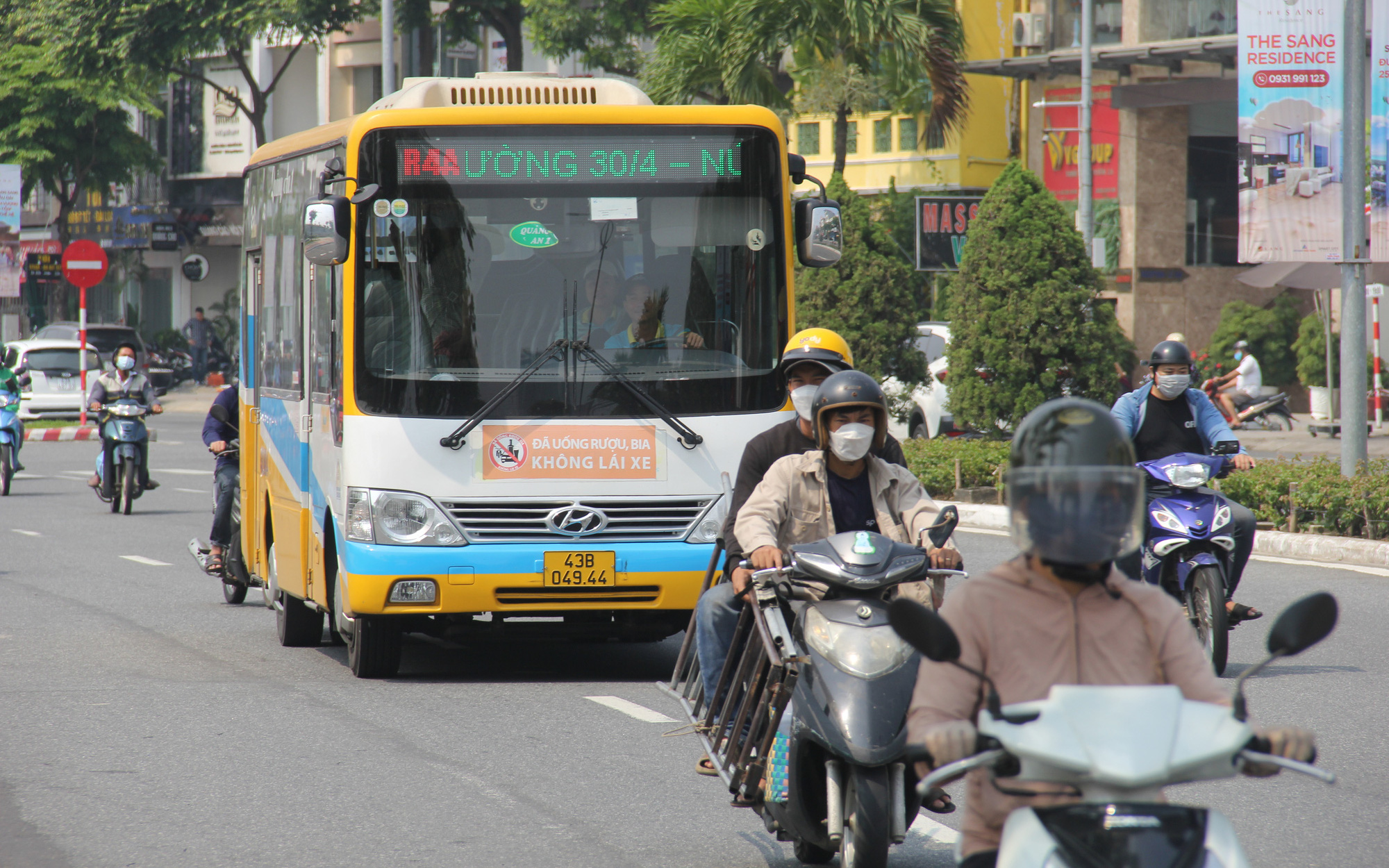Đà Nẵng lần đầu có tuyến xe buýt không trợ giá lên Bà Nà- Ảnh 2. Mở lại tuyến xe buýt Đà Nẵng - Hội An và Đà Nẵng - Tam Kỳ
