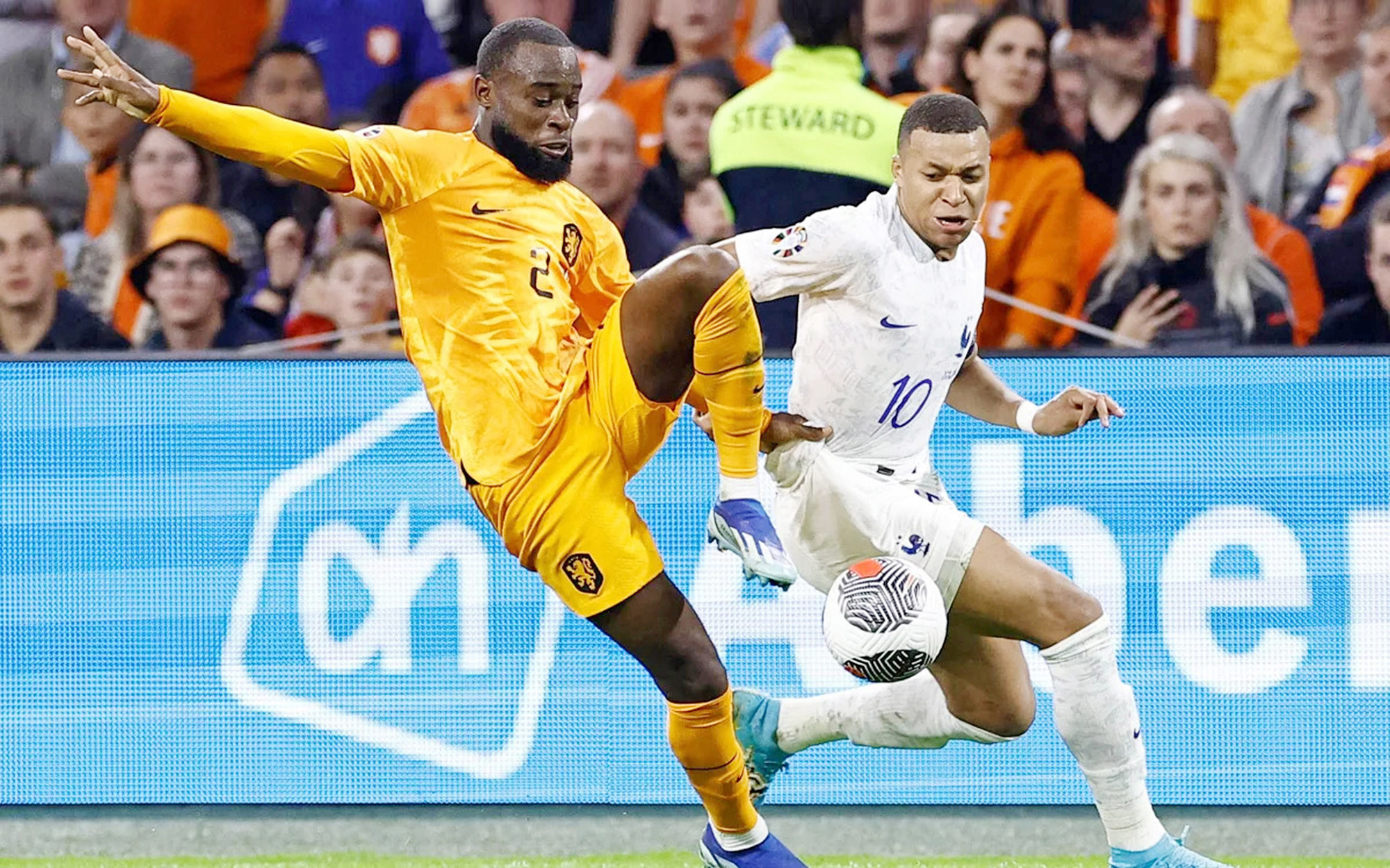 Euro 2024: Nghệ thuật của UEFA