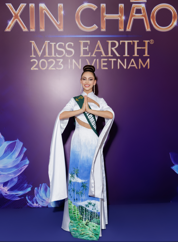 90 thí sinh Miss Earth 2023 mở đầu chuỗi hoạt động văn hóa độc đáo- Ảnh 2.