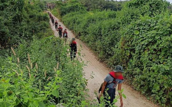 Thống tướng Myanmar nêu lựa chọn cho phe nổi dậy- Ảnh 3. Myanmar: Lực lượng nổi dậy đánh chiếm thị trấn nằm giữa Naypyidaw và Yangon
