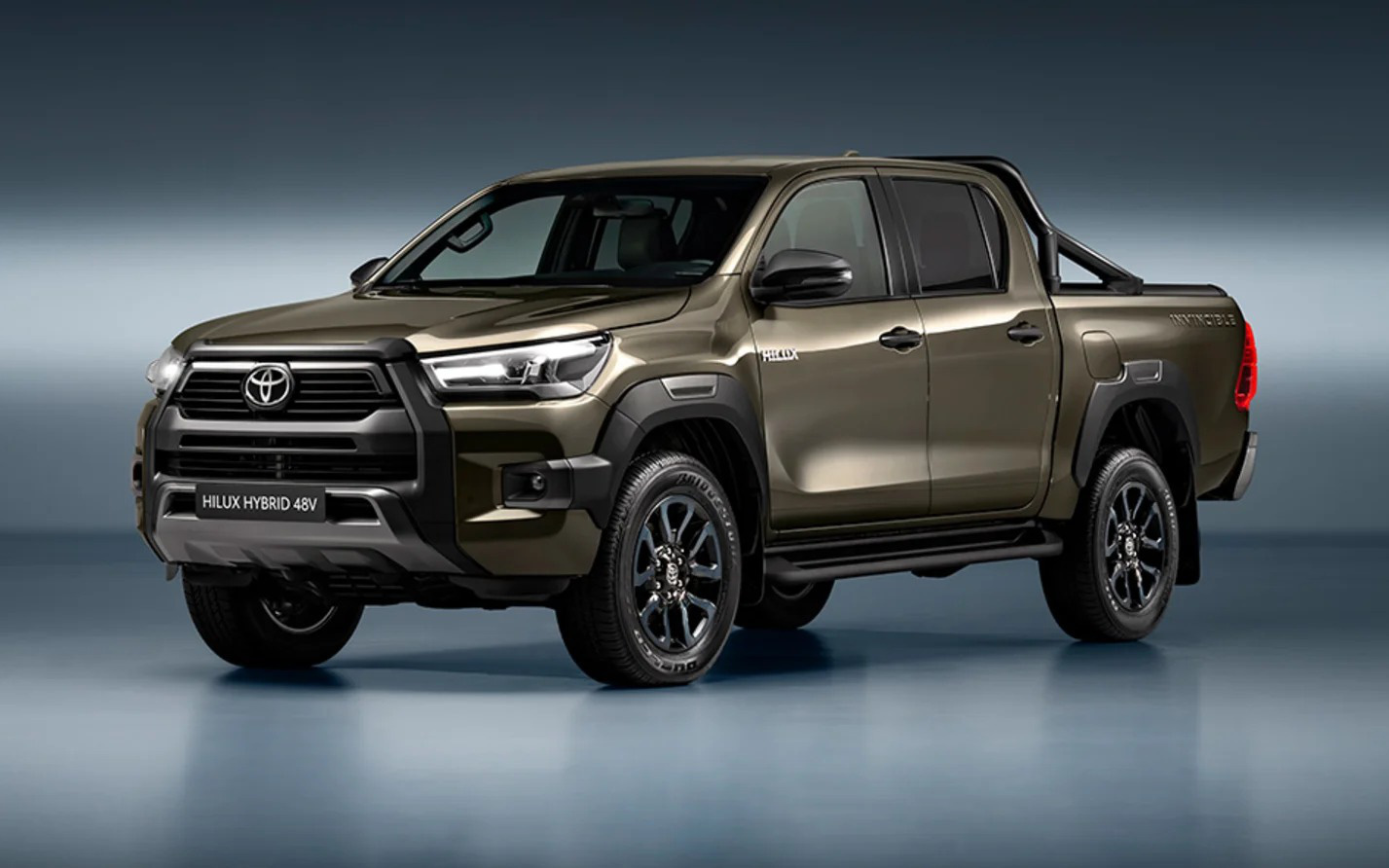 Toyota Hilux thuần điện sẽ bán rộng rãi từ 2025, đi trước Ranger, Triton một bước- Ảnh 4. Toyota Hilux Hybrid 48V điện hóa ra mắt, về Đông Nam Á năm sau