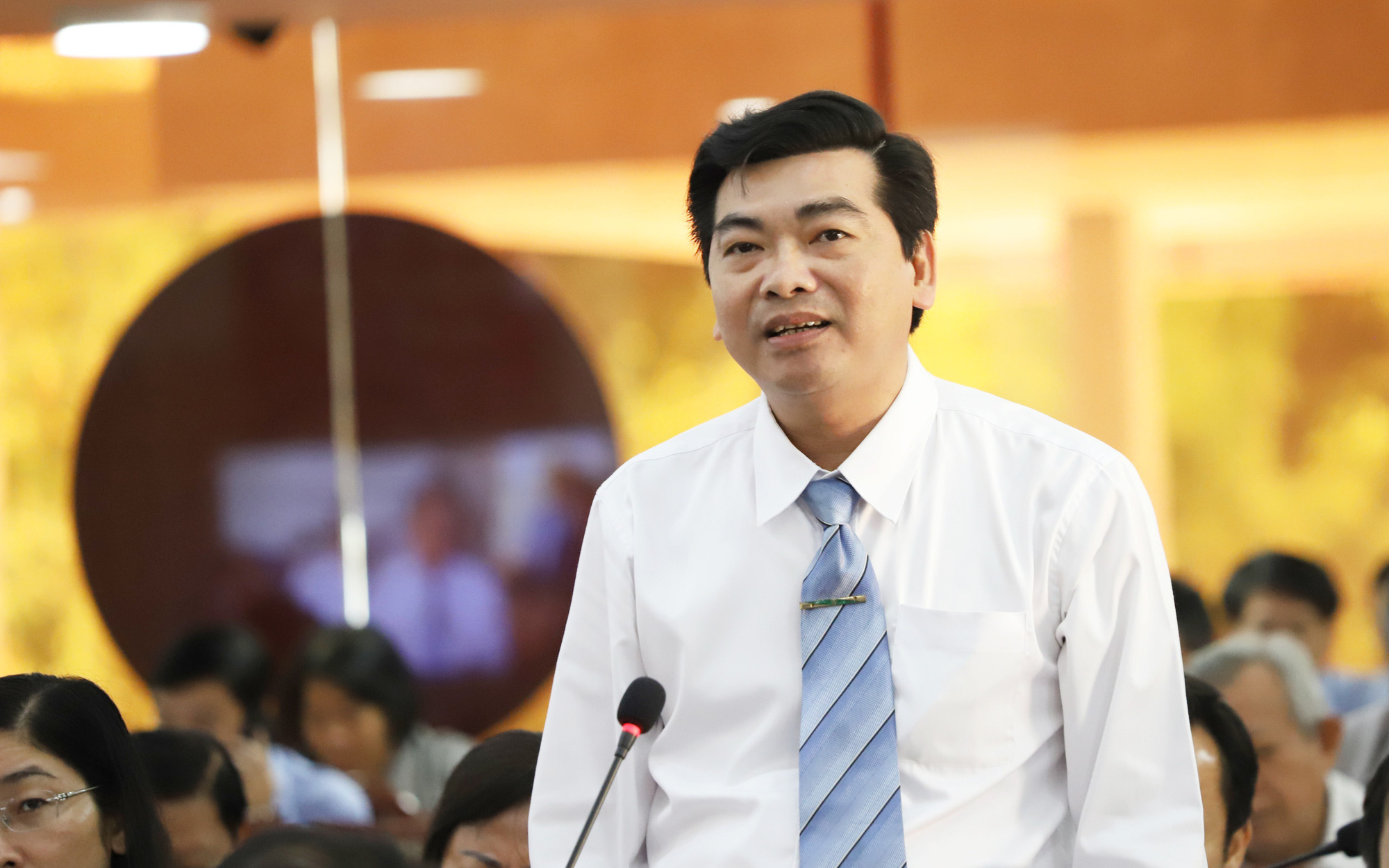 Nạn bạo lực học đường, phải ngăn chặn mầm mống từ sớm - Ảnh 4. Bạo lực học đường có phải do đạo đức xuống cấp?